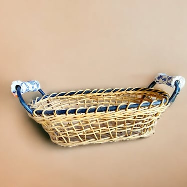 VINTAGE blue Delft ceramic bread basket European-inspired bread basket with blue ceramic handles Kitchen centerpiece: bread basket 