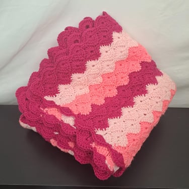 Vintage 60s Pink Striped Crochet Blanket 