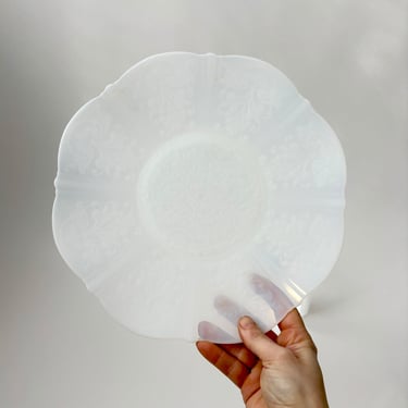 Vintage Macbeth Evans American Sweetheart Pattern Monax Moonstone Iridescent Serving Plate 