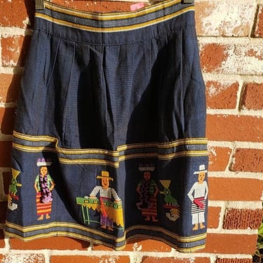 Vintage 70s Hand Woven Cotton Apron with Embroidered People/POCKETS/Guatemalan 