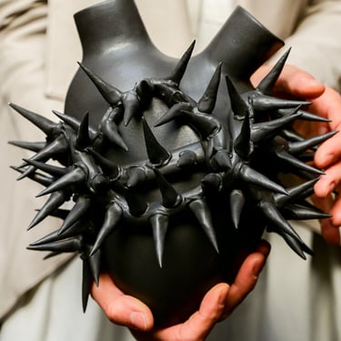 'Black Spines' Porcelain Anatomical Heart Wall Vase