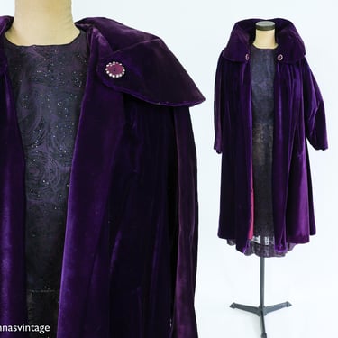 1960s Purple Velvet Evening Coat | 60s Purple Velvet Coat | Large 