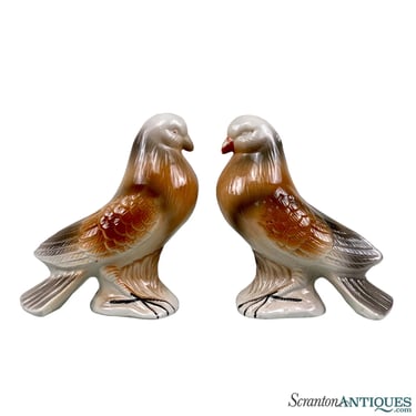 Vintage Traditional Porcelain Homing Pigeon Bird Sculpture - A Pair
