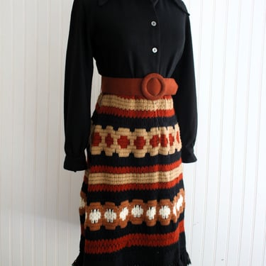 MOD - Circa 1970s - Mid Century - Shirtwaist Dress - Color Blocked - Rust / Black - Estimated 6/8 