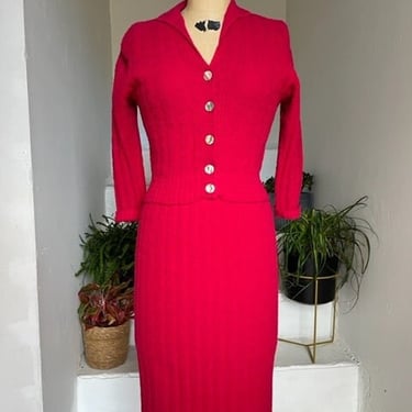 Amazing Two Piece Bombshell 1950s Knitwear Sweater and Skirt Set Magenta Medium Vintage Rare Color Kimberly Knit 
