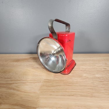 Vintage Delta Power Ray Flashlight 