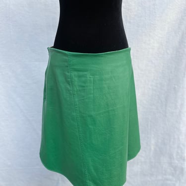 Kelly Green Skirt, Leather Skirt, Green Leather Skirt, Designer Leather Skirt, Designer Green Skirt, Designs by Amanda Alarcon Hunter 
