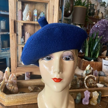 1960s oversized beret, cobalt blue wool, vintage hat, mod style, madcaps, avant garde style, 60s millinery 