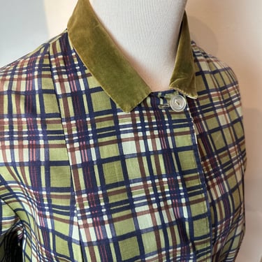 1960’s Plaid cotton Mod coat~ mossy green velvet Peter Pan collar~ wide boxy Mod trench Springtime lightweight  jacket / size Medium 