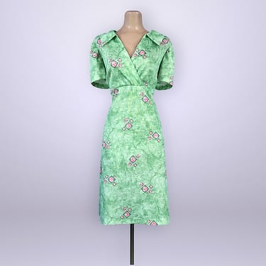 VINTAGE 70s Novelty Print Earth Globe Dress Plus Size Volup | 1970s Polyester A-line Planet World Print Dress | VFG 