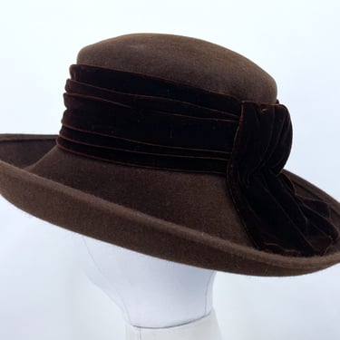 Vintage 80s-90s Brown Felt Structured Hat w Large Velvet Bow by Eric Javits Medium | Formal, Casual, Fall, Winter, Statement, Elegant, Rare 