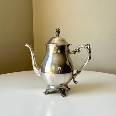 Vintage 1960s 40oz Silverplate F.B. Rogers Hollow Ware Tea Pot 