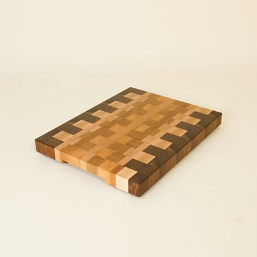 *Special Batch* End Grain Cutting Board | Pocket Handle