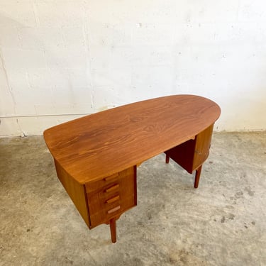 Danish Mid Century Modern Bullet Shape Teak Desk by HP Hansen 