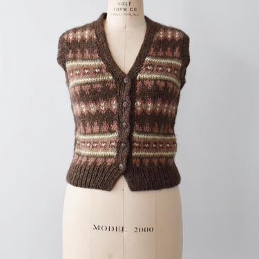 vintage hand knit sweater vest 