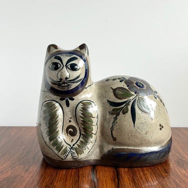 Jorge Wilmot Folk Art Pottery Cat from Tonala Mexico - 6.5" Tall 