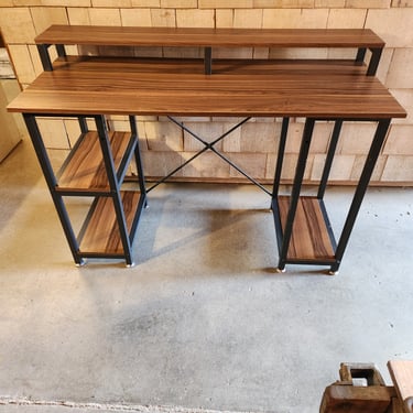 Contemporary Metal Computer Desk 47.25 x 19 x 30