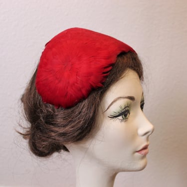 Vintage 1950s Red feather cap Hat headband spring summer day dress church cocktail 