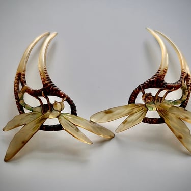 Pair French Art Nouveau Bonté GIP Flamand Hand Carved Tinted Dragonflies Horn Hair Combs 