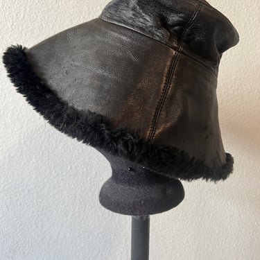 Vintage Gilly Forge London Black Shearling Leather Bucket Hat by VintageRosemond
