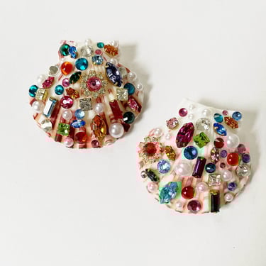 Rhinestone shell earrings 