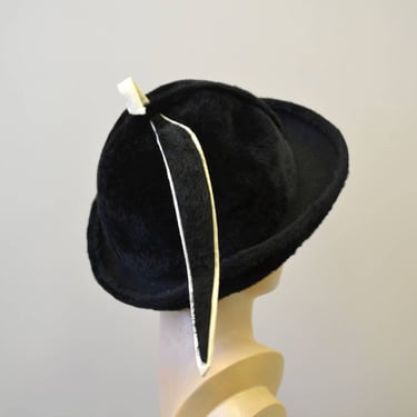 1960s Emme Boutique Black Fur Felt Hat 