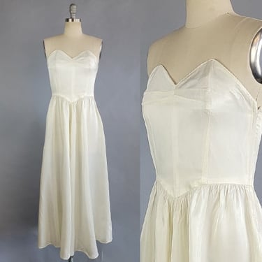 1950s White Strapless Dress /1950s Strapless White Dress with Basque Waistline / Short Wedding Dress / 1950s Fit & Flare Dress / Size Small 
