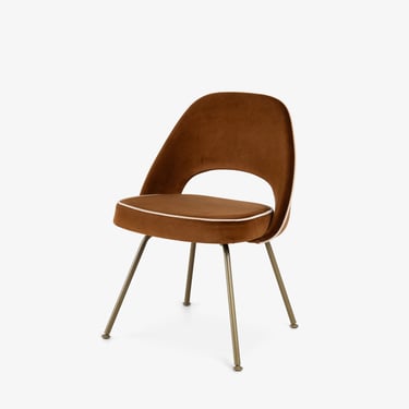 Saarinen Executive Armless Chairs, Oro Legs