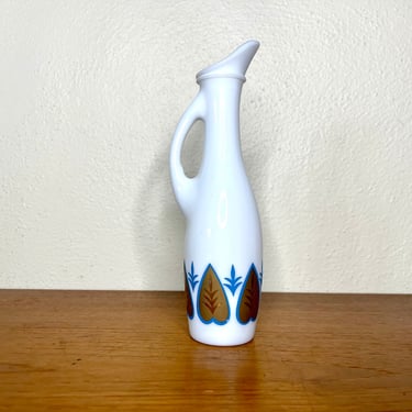 Vintage 60s Milk Glass Pitcher Carafe 