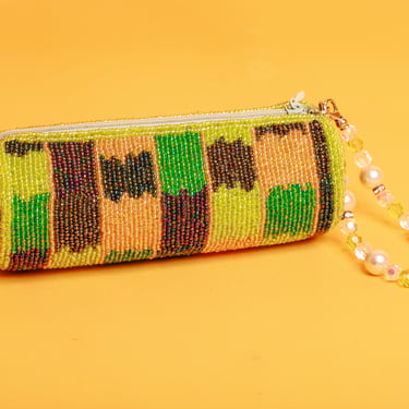 2000s Green Colorful xGraphic Beaded Clutch Purse Vintage Pearl Bead Zipper Wrist Handle Purse 