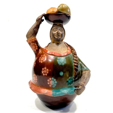 VINTAGE: 9" Large Authentic Chulucanas, PERU Handmade Clay Pottery - Signed Pottery - Native Peru Artisan Viera Becerra - SKU 36-A-00034347 