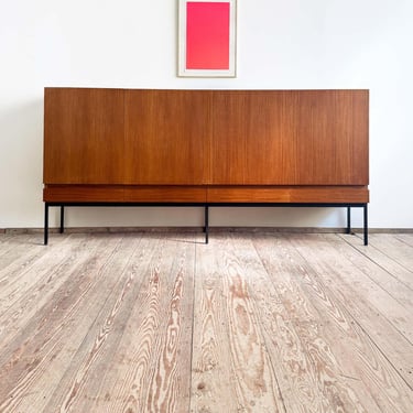 Minimalist Mid Century Sideboard, Modell B60 in Teak by Dieter Waeckerlin, Behr, Germany, 1950s 