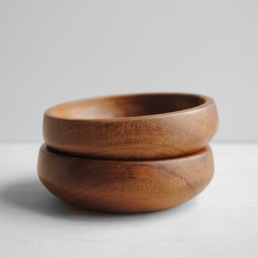 Vintage Pair of Small Wood Bowls 