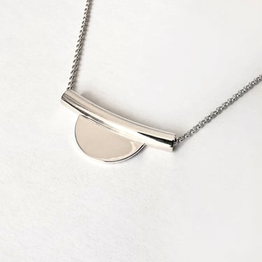 Horizon Necklace