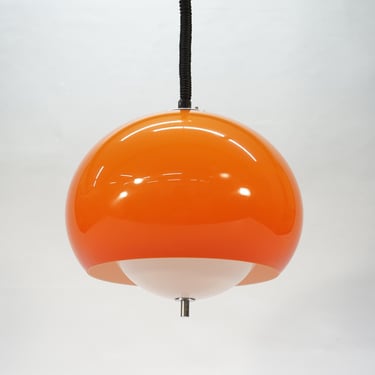 Space age pendant lamp designed by Harvey Guzzini, | Midage