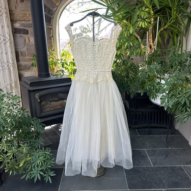 chinese dress ladies *NEW* Debutante Dress main image 1