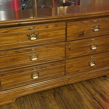 6 Drawer Lowboy Dresser w Enamel Pulls