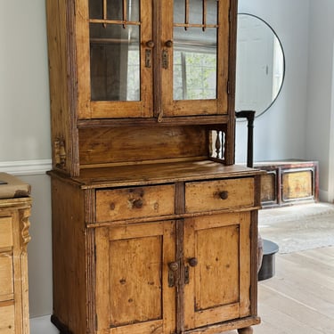 Antique Pine Hutch 