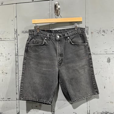 90s 32” Orange Tab Levi's Loose Fit Y2K Aesthetic Streetwear Basic Essential Skater Style black denim Shorts  Waist jorts 