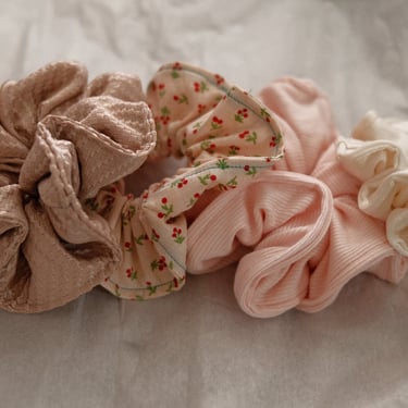 Mystery Scrunchie Pack of 4