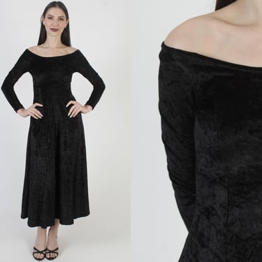 Black Crushed velvet Dress, 90s Grunge Style, Vintage Y2K Evening Gown, Off The SHoulders 