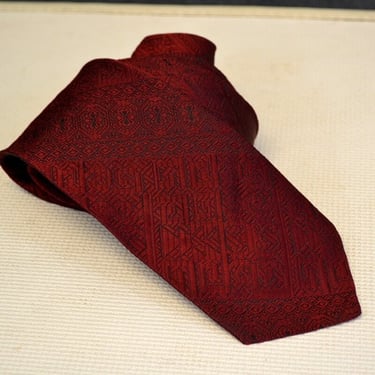 1970s Beau Brummell Mr. Wonderful Red Necktie 