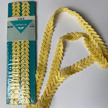 Vintage yellow leaf cotton trim, Wright's Trim, Sewing Lace, One MIP Plus Added Bonus Piece, Sewing Notions, 3/4