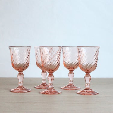 5 vintage 70s French Rosaline cordial, liqueur or port glasses, Luminarc blush pink swirl glassware 