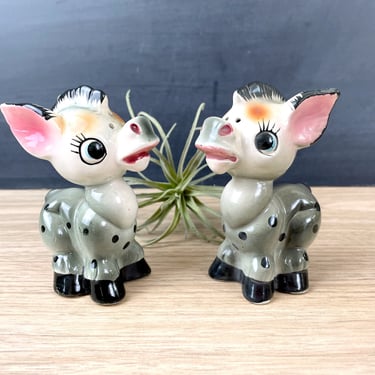 Spotted donkey salt and pepper shakers - 1960s vintage 