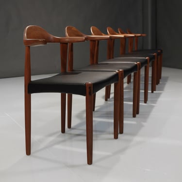 Set of Six (6) Harry Østergaard Teak Bull Horn Dining Chairs in Italian Leather 