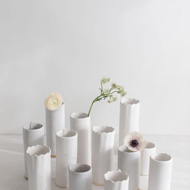 Minimalist Cylinder Vase, Mother's Day Gift, flower vase, handmade vase, ceramic vase 