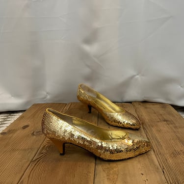 Gold Sequin Pumps Metallic Satin Kitten Heels 80s vintage New Wave 6 