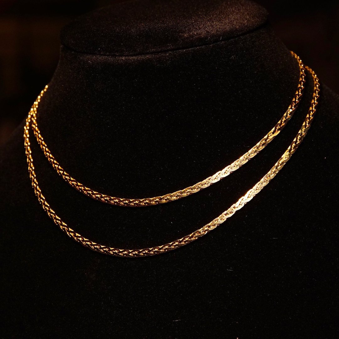Vintage 14K Yellow Gold Spiga Chain Necklace, 3mm Flat Wheat | Good's