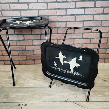 Set of 2 Vintage Metal Black Duck/Bird TV Trays with Rack 